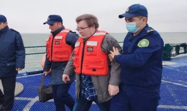 Xəzərdə kapitanın səhhətində problem yarandı, xəstəxanaya çatdırıldı - FOTOlar