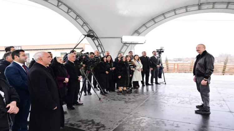 Prezident Ballıca kəndində sakinlərlə görüşüb - VİDEO - FOTO