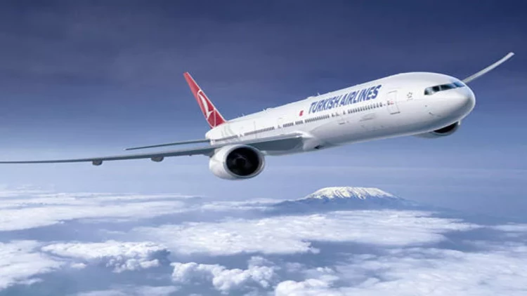 İstanbulda yüzlərlə reys ləğv edildi