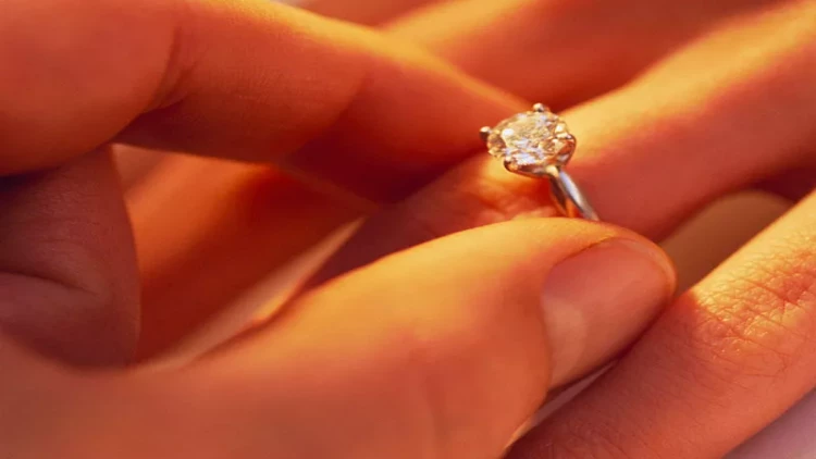 Bu gün bu BÜRCÜN bəxti gətirəcək - Evlilik təklifi alacaq