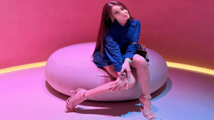 Azərbaycanlı müğənni arıqlayıb 