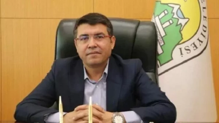 Türkiyədə bələdiyyə sədri SAXLANILDI