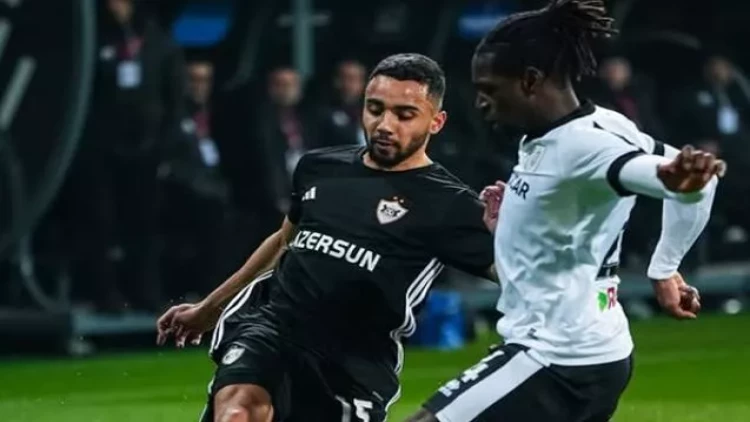 “Qarabağ” 10 nəfərlə “Neftçi”ni məğlub etdi - FOTO