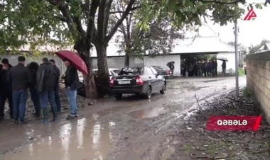 İki nəfərin güllələnərək qətlə yetirildiyi yerdən GÖRÜNTÜLƏR - VİDEO