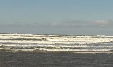 Xəzərdə dalğanın hündürlüyü 6 metrə çatacaq - Xəbərdarlıq