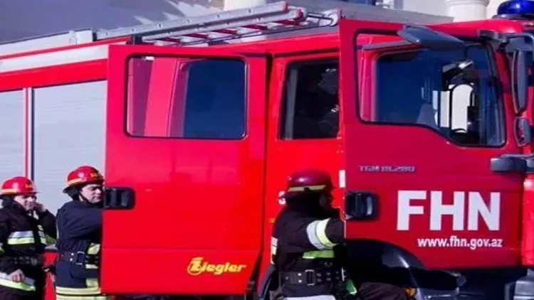 Bakıda PARTLAYIŞ: Dalğanın təsirindən... - VİDEO