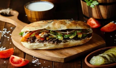 Dönərdən zəhərlənən 21 nəfərin vəziyyəti AÇIQLANDI - YENİLƏNİB