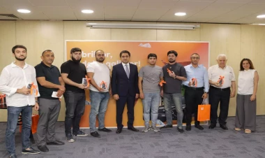 Unibankın “Əjdaha” lotereyasının qaliblərinə hədiyyələr təqdim olunub - FOTO