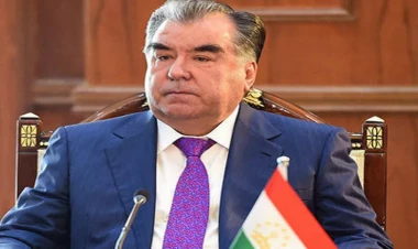 Prezident İlham Əliyev Emoməli Rəhmonu təbrik etdi