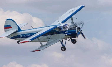 Rusiya təyyarəsi sərt eniş edib, yaralananlar var