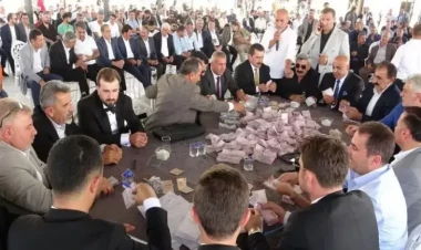 Toyda qızıl yağışı:100 heyvan kəsildi, 17 nəfər pul saydı - FOTOlar