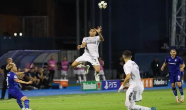 Rusiya mətbuatı: “Üç qol fərqi nə azarkeşləri, nə Qurbanovu, nə də futbolçularını narahat etmir”