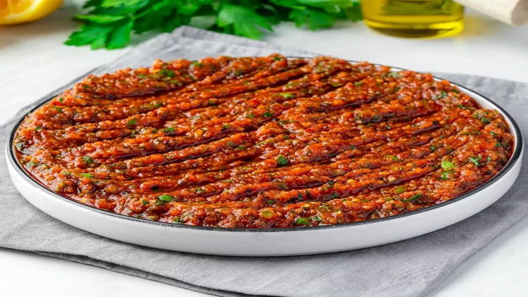 Evdə acılı əzmə necə hazırlamaq olar?