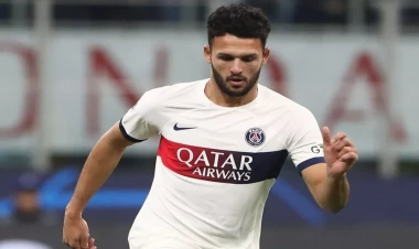 Zədəli forvard Qətərdə əməliyyat olunub