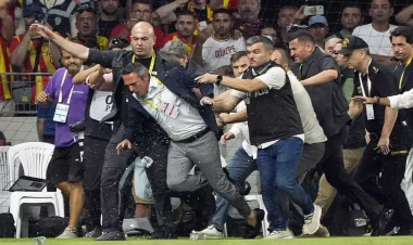 Ali Koç hücum etdilər - ANBAAN VİDEO