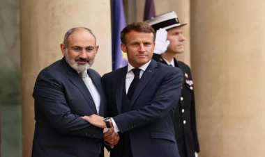 Gələn ay Ermənistana gedəcək