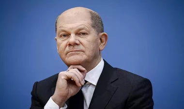 Şoltsdan Pezeşkiana xəbərdarlıq - Mümkün olan hər şeyi et!