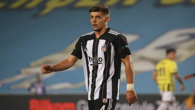 “Beşiktaş” onu göndərdi