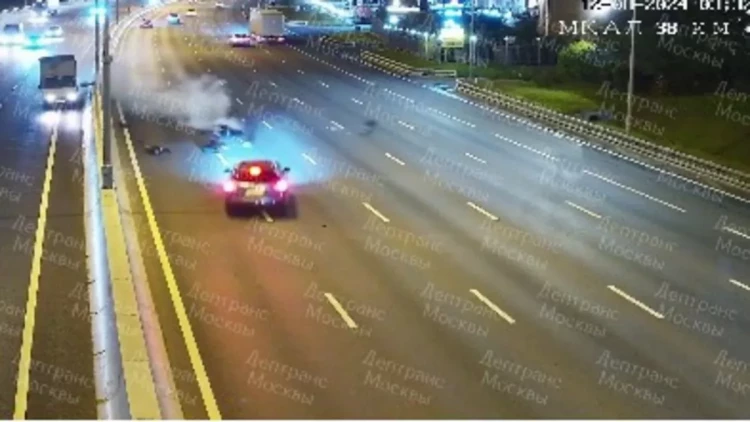 Dəhşətli qəza: Motosikletdə olan 2 nəfər  faciəli şəkildə öldü - VİDEO