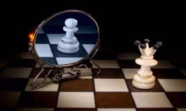 Güzgünün sınması nə üçün pis əlamət sayılır? - Belə yaranıb