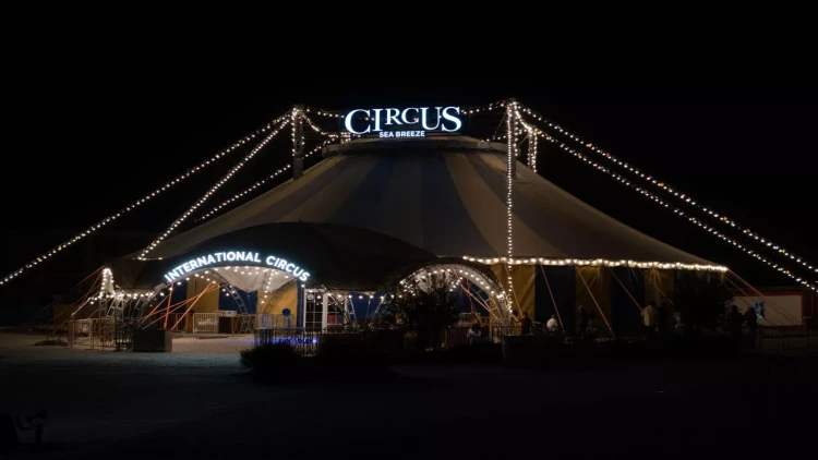 “Monte-Karlo Əfsanələri” beynəlxalq sirk proqramı çərçivəsində xeyriyyə tədbriləri keçirilib – FOTO