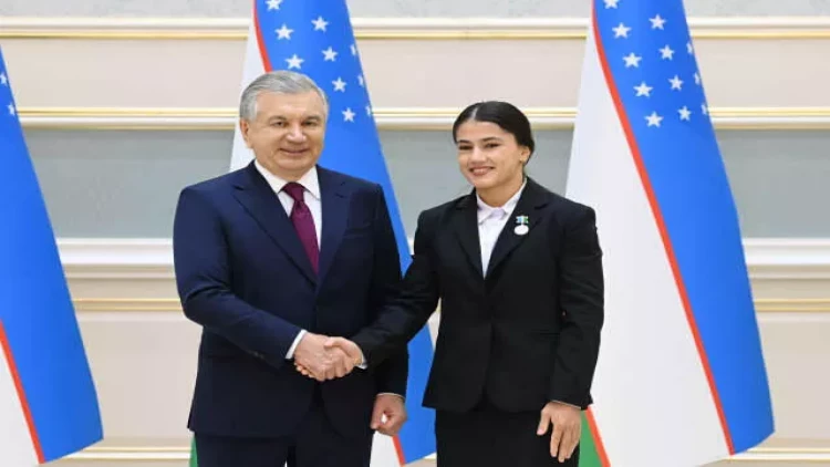 Tarixə düşən Olimpiya çempionuna görün nələr hədiyyə olundu - FOTO