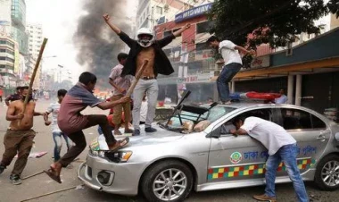 Banqladeşdə fövqəladə vəziyyət elan olundu