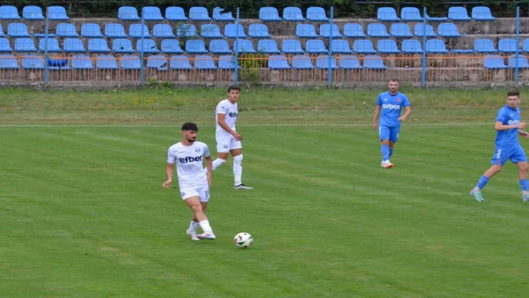 Azərbaycan futbolçu Bolqarıstanda 