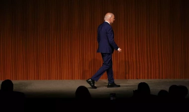 Bayden hara yoxa çıxıb, sağdır? - İlon Maskdan müəmmalı paylaşım