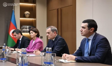 Ceyhun Bayramov ATƏT rəsmisi ilə görüşüb - FOTO