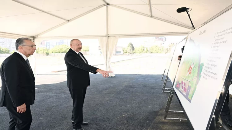 Prezident Gənclikdə yaradılan yeni parkda işlərin gedişi ilə tanış olub - VİDEO - FOTO