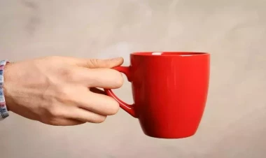 50 yaşdan yuxarı olanlar üçün ən zərərli içki