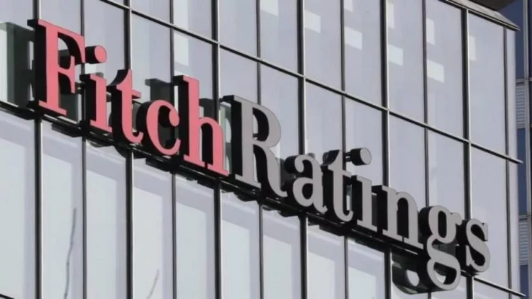 “Fitch Ratings” Azərbaycanın kredit reytinqini yüksəldib