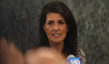 Demokratlar Trampa qarşı ən zəif namizəd çıxardı