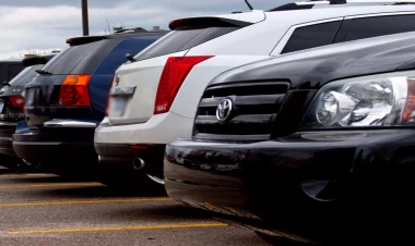 Xidməti parklanma yerləri təşkil olunan dövlət orqanlarının siyahısı hazırlanacaq