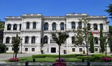 Tarixi saray muzey kimi istifadəyə verildi