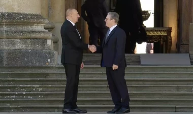 Çətin geosiyasi şəraitdə uğurlu xarici siyasət