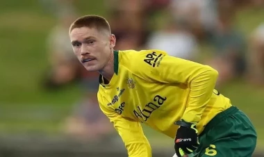 Olimpiada üçün barmağını kəsdirdi