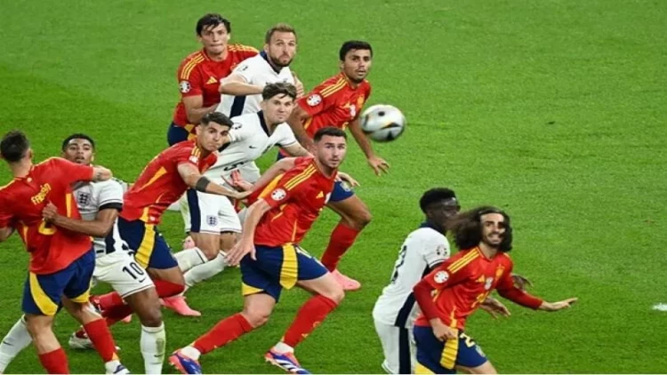 İFFHS AVRO-2024-ün rəmzi komandasını açıqlayıb - FOTO