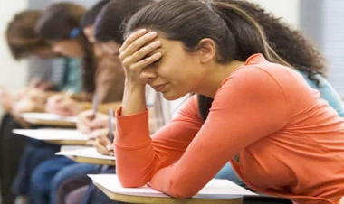 Universitetlərə keçid balı aşağı düşəcək? - VİDEO