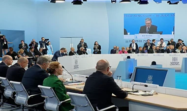 İlham Əliyev Zirvə toplantısının açılış plenar sessiyasında iştirak edib - VİDEO - FOTO