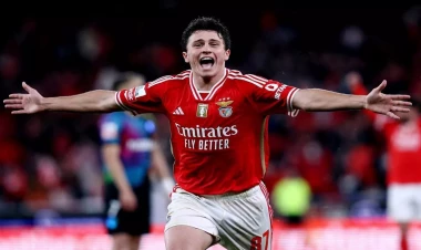 PSJ 100 milyonluq futbolçuya göz dikdi