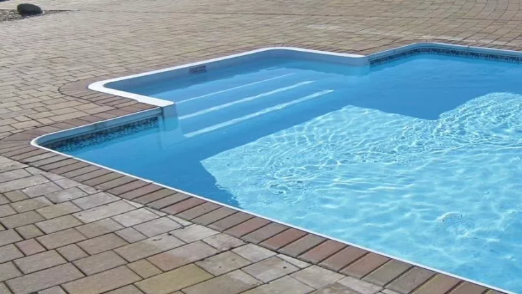 Hovuzlarda dəri xəstəlikləri yayılır – Səbəb