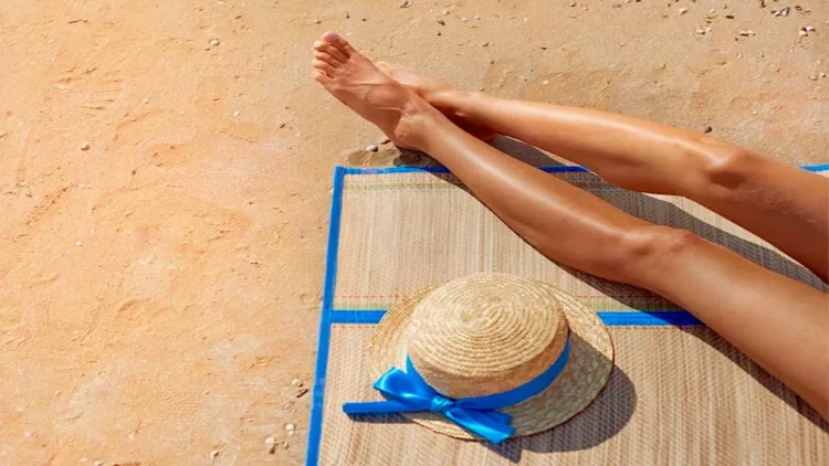 Çimərlikdə qıza görə dava düşdü - FOTO