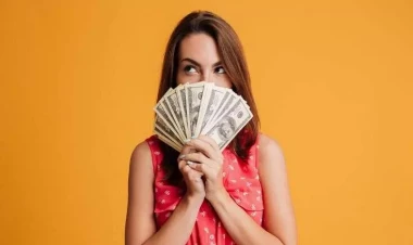 Ən xəsis bürclər - Hər şeydən çox pulu sevirlər