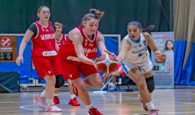 Millimiz liderlərin savaşında