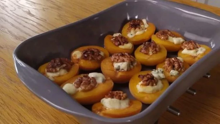 Əriklə nə bişirmək olar? - Qonaqlarınızı ovsunlayacaq fransız qəlyanaltısı