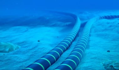 NATO sualtı kabellərə hücumlar zamanı internetə çıxış yollarını axtarır