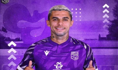 Braziliyalı yarımmüdafiəçi 