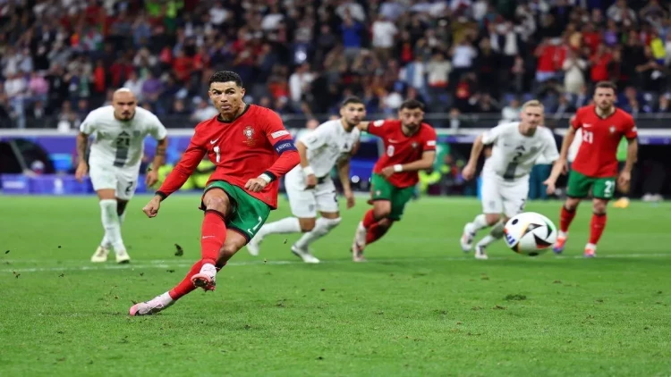 Canlı yayımda təhqir: “Misstiano Penaldo”